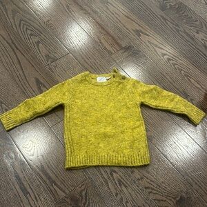 Zara boys 12-18 months sweater green.